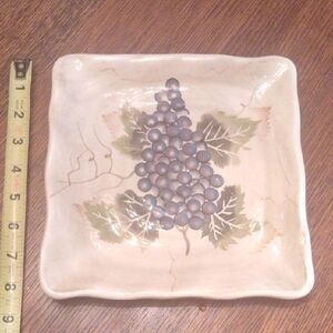 Cabernet Tabletops Gallery Square Plate